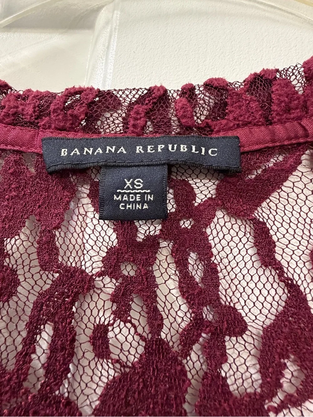 Banana Republic Women's Burgundy Floral Lace Long Sleeve Top